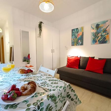 Apartament Monisimo Apartamento En Centro Historico De Malaga Con Parking Zewnętrze zdjęcie