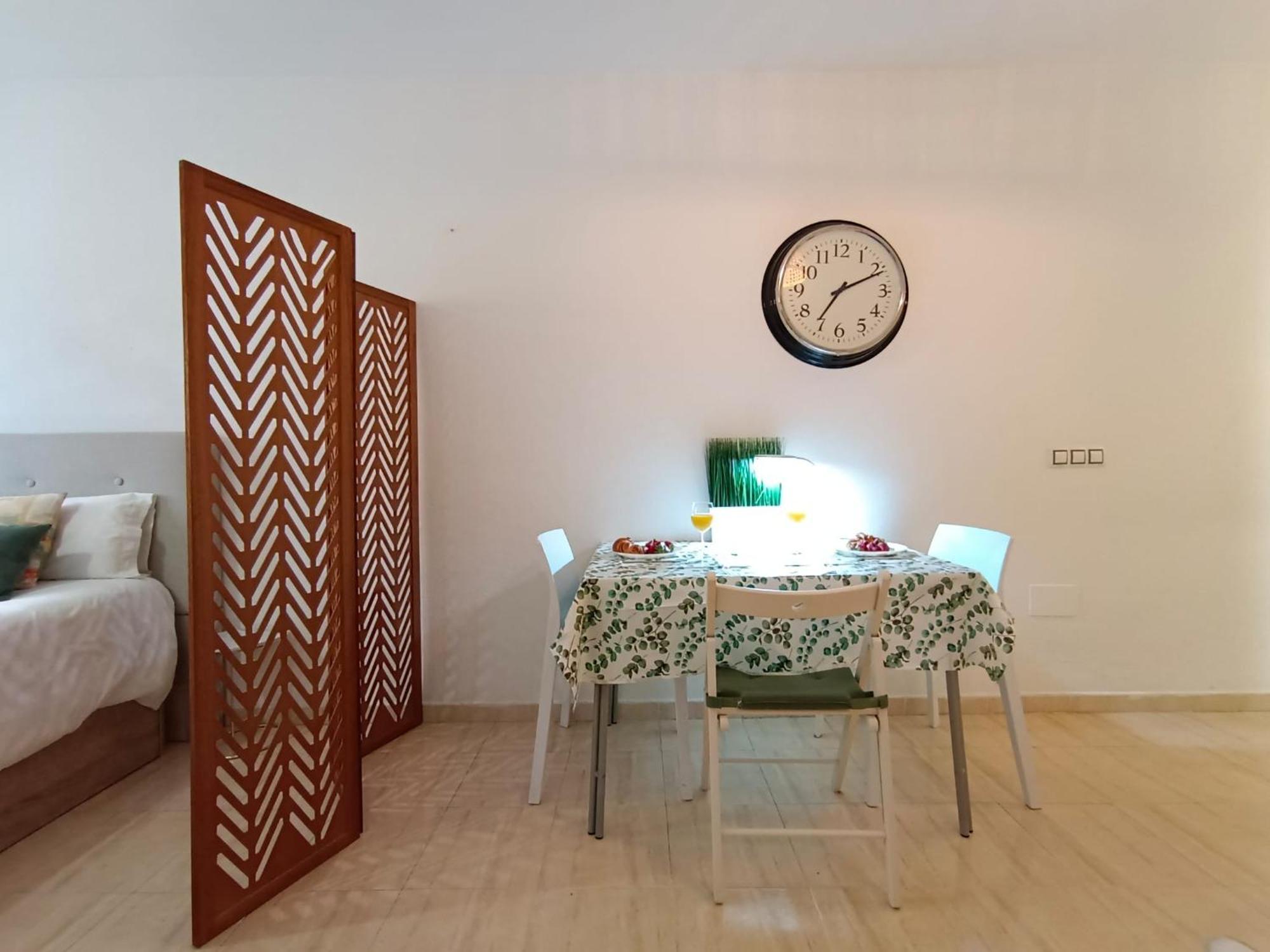 Apartament Monisimo Apartamento En Centro Historico De Malaga Con Parking Zewnętrze zdjęcie